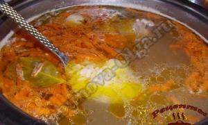 Суп с рисом и картошкой: быстро, вкусно и полезно